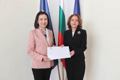 Заместник-министър Елена Шекерлетова прие копия на акредитивните писма на новоназначения  извънреден и пълномощен посланик на Социалистическа република Виетнам в Република България Н.Пр. г-жа Нгуен Тхи Минх Нгует 